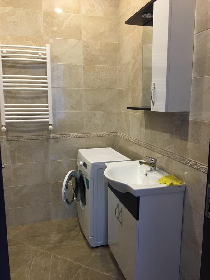 Apt Khimshiashvili 11 Apartment Batumi Exterior foto